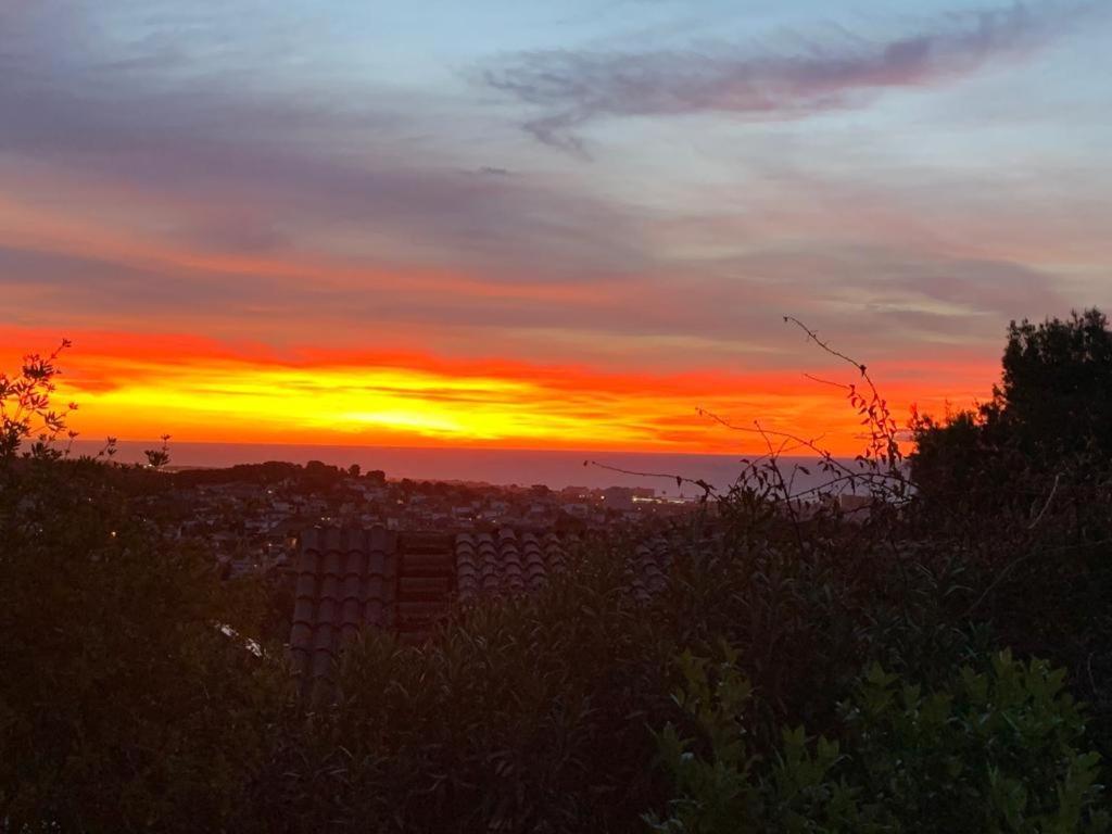Precioso Apartamento Con Vista Al Mar Calafell Eksteriør bilde